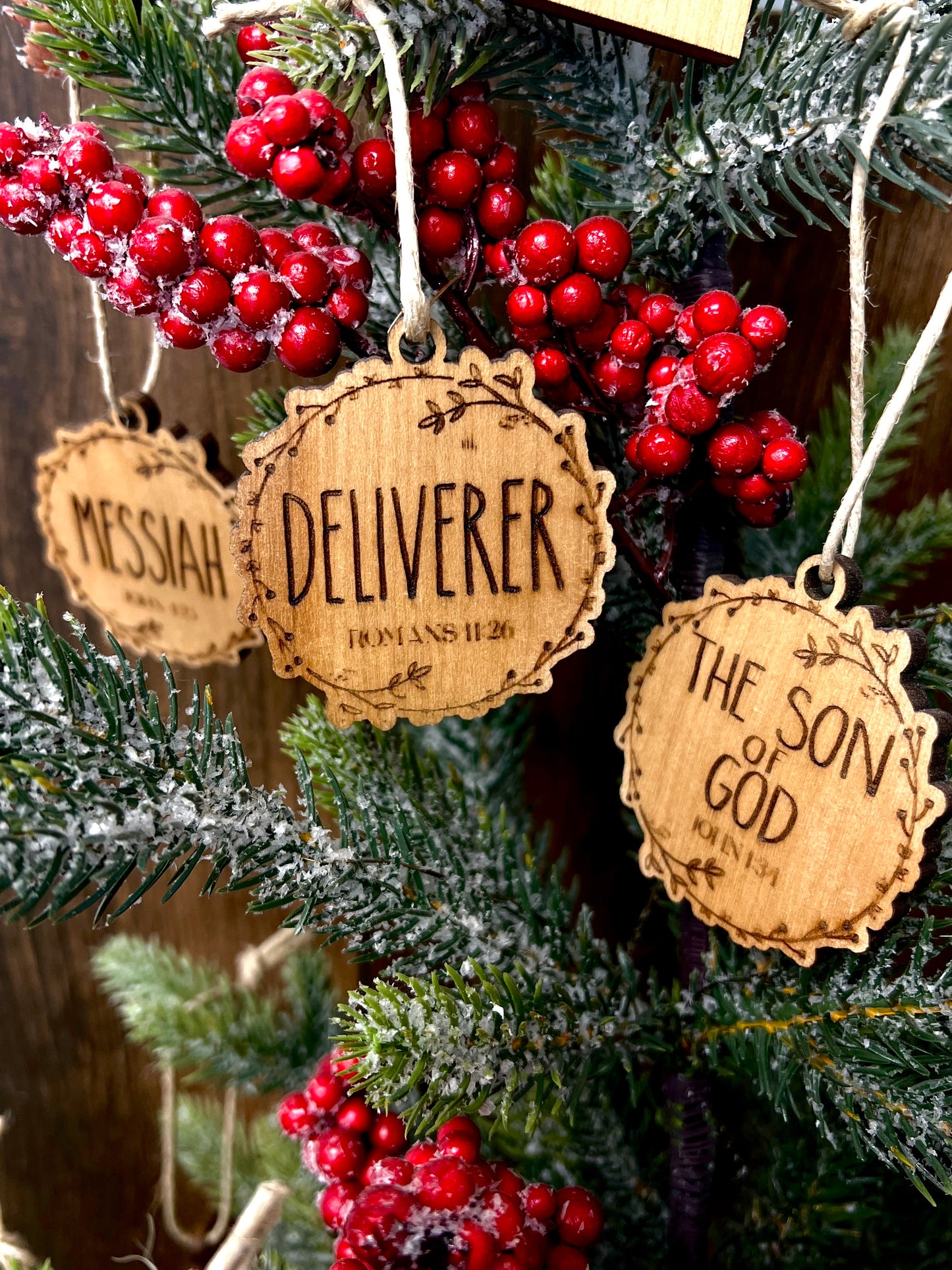 25 Names of Jesus Ornaments